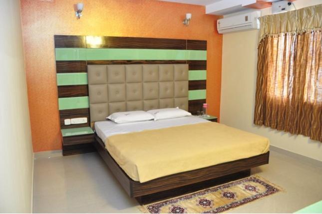 Hotel Seven Hills Inn Tirupati Ngoại thất bức ảnh
