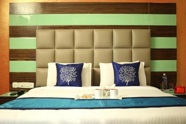 Hotel Seven Hills Inn Tirupati Ngoại thất bức ảnh